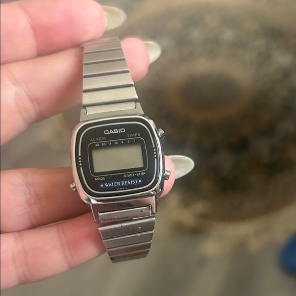 Casio Metallic Silver Digital Watch - Picture 1 of 1